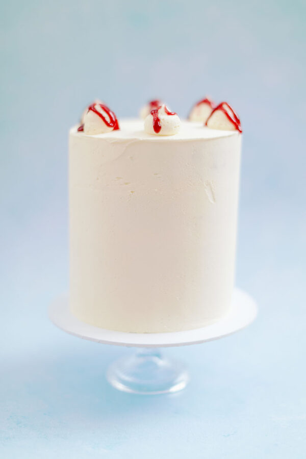 Vanilla Simply Tasty Buttercream Cake