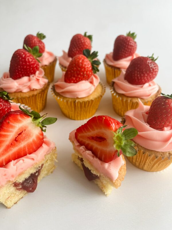 Children's Baking Class - Tue 27th May Morning - Strawberry Cupcakes